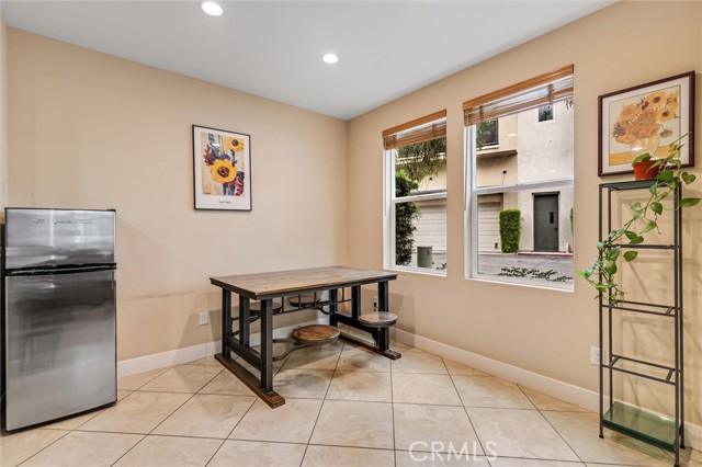 Detail Gallery Image 16 of 41 For 46 Beacon Way, Aliso Viejo,  CA 92656 - 3 Beds | 2/1 Baths
