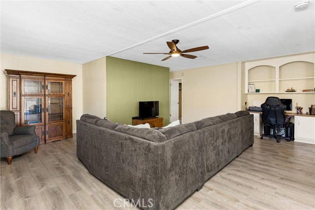 Detail Gallery Image 7 of 31 For 10622 Bryant, Yucaipa,  CA 92222 - 4 Beds | 2 Baths