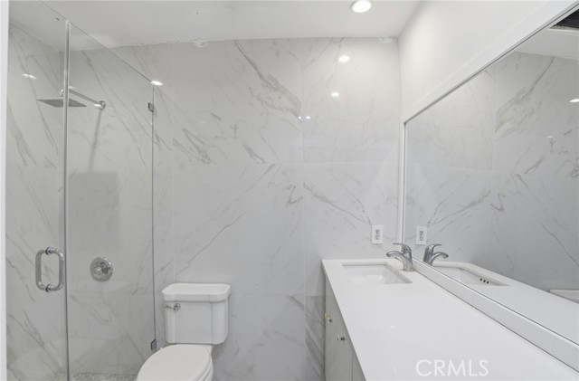 Detail Gallery Image 10 of 16 For 625 N Flores #104, West Hollywood,  CA 90048 - 2 Beds | 2 Baths