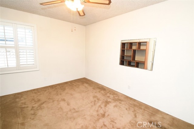 Detail Gallery Image 16 of 27 For 1848 Elmfield Ave, Long Beach,  CA 90815 - 2 Beds | 1/1 Baths