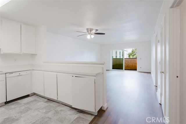 310 North Jackson Street, 128 photo 13