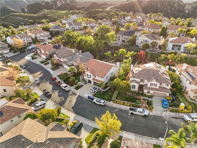 26726 Wyatt Lane, Stevenson Ranch CA: https://media.crmls.org/medias/e2bd8503-fefb-4579-a087-10f385b20c0e.jpg