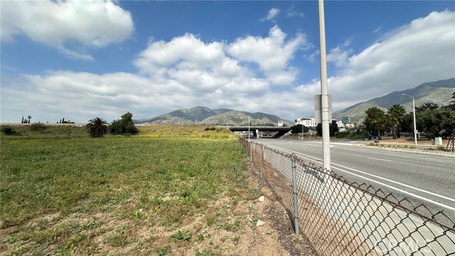 Detail Gallery Image 3 of 6 For 0 Boulder, San Bernardino,  CA 92346 - – Beds | – Baths