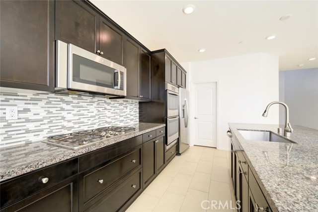 Detail Gallery Image 13 of 52 For 36712 Summer Dain, Wildomar,  CA 92595 - 4 Beds | 3 Baths