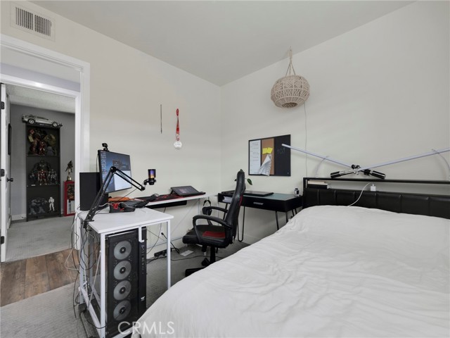 Detail Gallery Image 15 of 27 For 27936 Beacon, Castaic,  CA 91384 - 3 Beds | 2 Baths