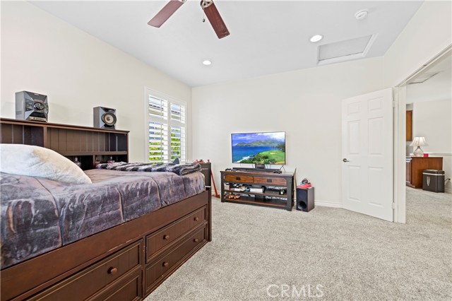 Detail Gallery Image 40 of 66 For 22020 Gold Canyon, Saugus,  CA 91390 - 5 Beds | 3/1 Baths