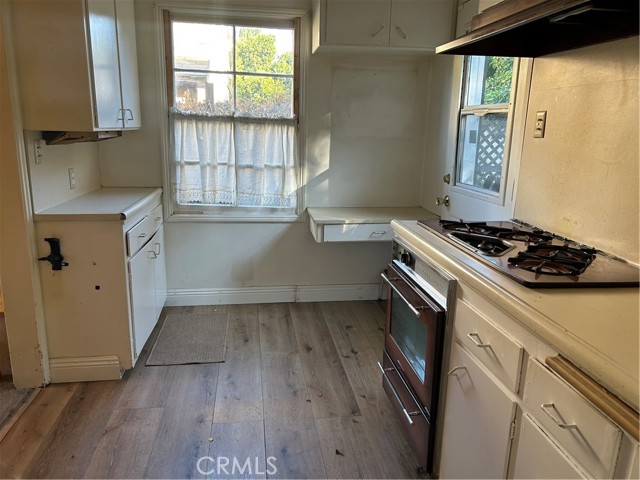 Detail Gallery Image 17 of 22 For 10760 Sarah St, North Hollywood,  CA 91602 - 3 Beds | 1 Baths