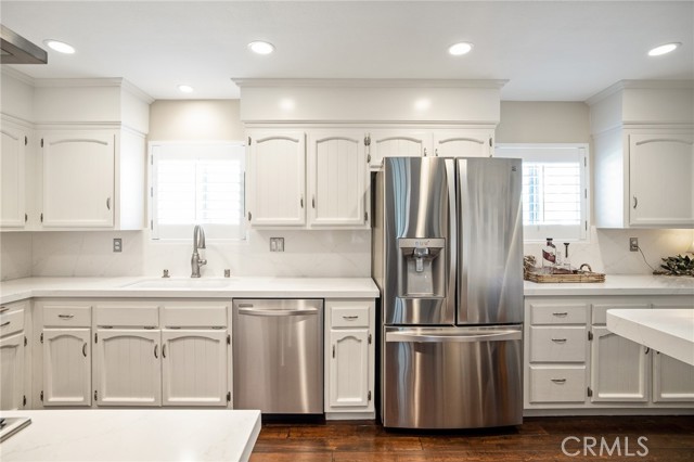 1921 Carnegie Lane, Redondo Beach, California 90278, 2 Bedrooms Bedrooms, ,2 BathroomsBathrooms,Residential,Sold,Carnegie,SB21208044