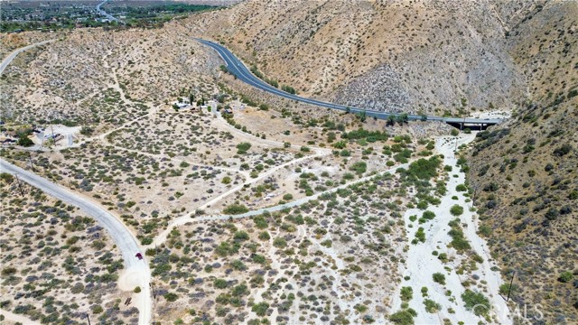 Detail Gallery Image 4 of 11 For 1 Canyon House Rd, Morongo Valley,  CA 92553 - – Beds | – Baths