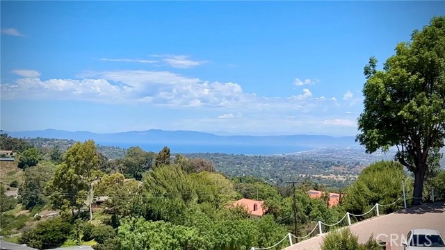 5 Martingale Drive, Rancho Palos Verdes, California 90275, 4 Bedrooms Bedrooms, ,3 BathroomsBathrooms,Residential,Sold,Martingale,SB24108753