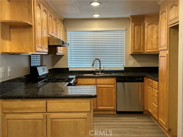 3851 Sycamore Street, West Covina CA: https://media.crmls.org/medias/e2c069eb-e701-42f6-b9cf-eae14ed435d7.jpg