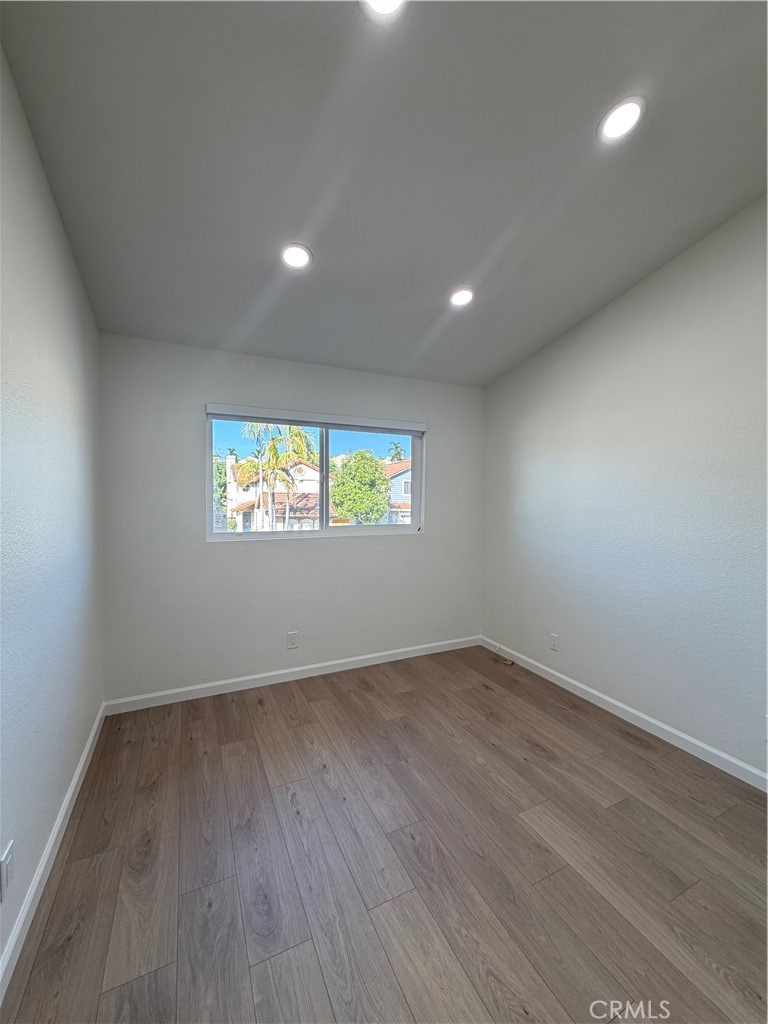 MLS #OC25268202 image #11