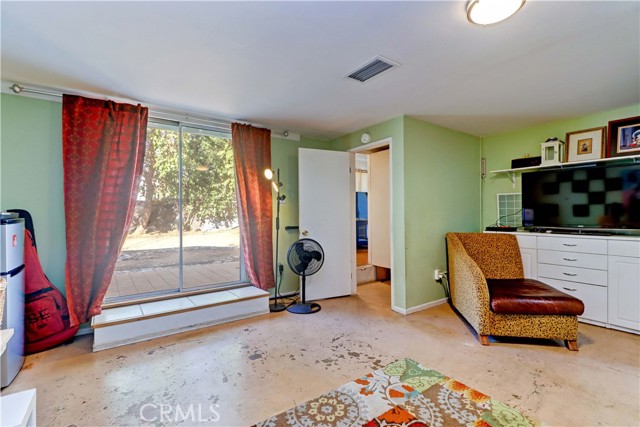 1403 Cuernavaca Place, Claremont CA: https://media.crmls.org/medias/e2c1facd-edac-45bd-b21b-016564a54703.jpg