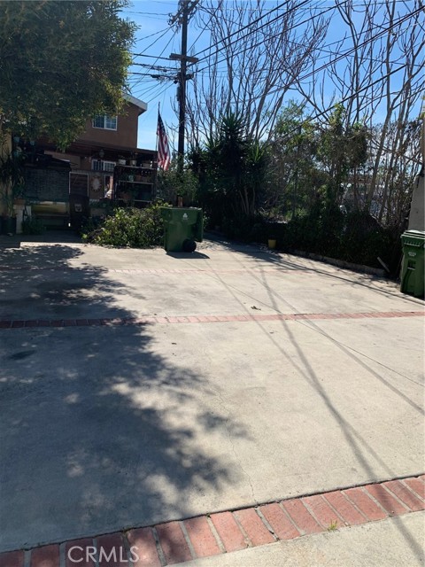 Front Image Thumbnail for CRPW25278568