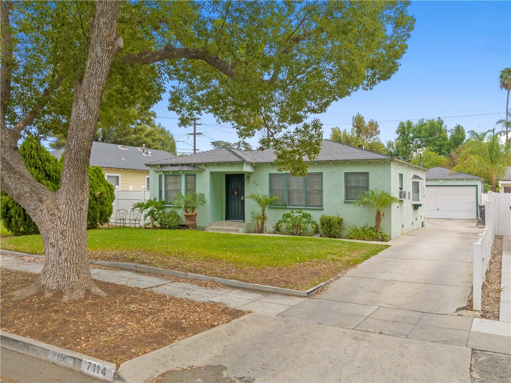 7114 Mount Vernon St, Riverside, CA 92504