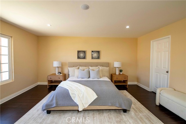 12860 Charlwood Street, Cerritos CA: https://media.crmls.org/medias/e2c377fe-8791-41ed-9e98-9ac44ea3664b.jpg