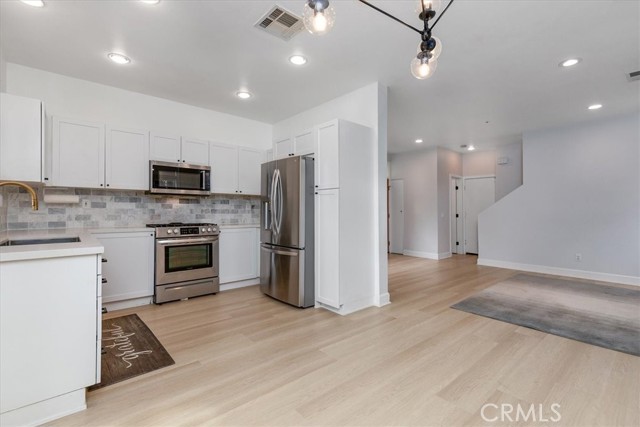 Detail Gallery Image 8 of 29 For 62 Calle De Los Ninos, Rancho Santa Margarita,  CA 92688 - 3 Beds | 2/1 Baths