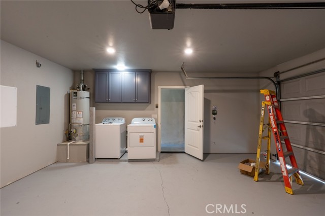 Detail Gallery Image 32 of 38 For 1821 W 8th St, Merced,  CA 95341 - 3 Beds | 2 Baths