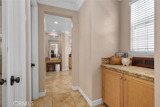 13812 Breeders Cup Drive, Rancho Cucamonga CA: https://media.crmls.org/medias/e2c4b252-1097-41fd-8cd1-633879aab7c6.jpg