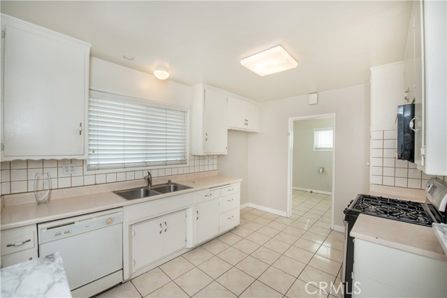 Detail Gallery Image 6 of 33 For 15951 Milvern Dr, Whittier,  CA 90604 - 3 Beds | 2 Baths