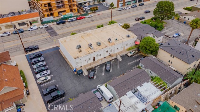 2950 Honolulu Avenue, La Crescenta CA: https://media.crmls.org/medias/e2c53e7d-de0d-402a-9198-257a4948be09.jpg