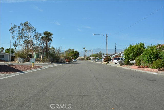 32769 Westchester Dr, Thousand Palms, CA 92276-362