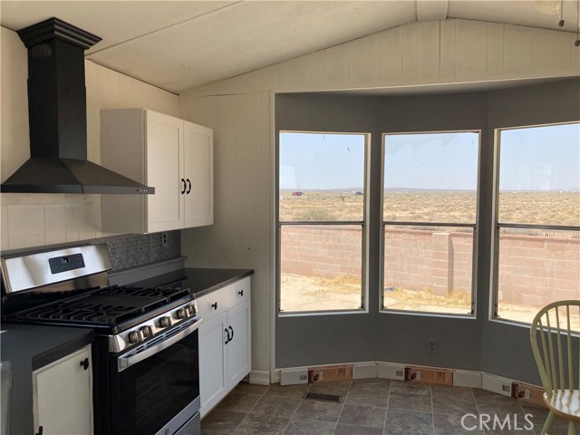 Detail Gallery Image 5 of 19 For 16450 Frontage Rd #26,  North Edwards,  CA 93523 - 2 Beds | 1 Baths