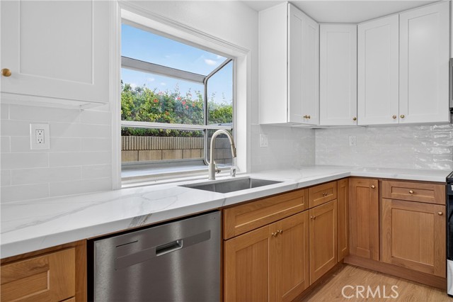 Detail Gallery Image 10 of 36 For 2215 Country Canyon Rd, Hacienda Heights,  CA 91745 - 4 Beds | 2 Baths