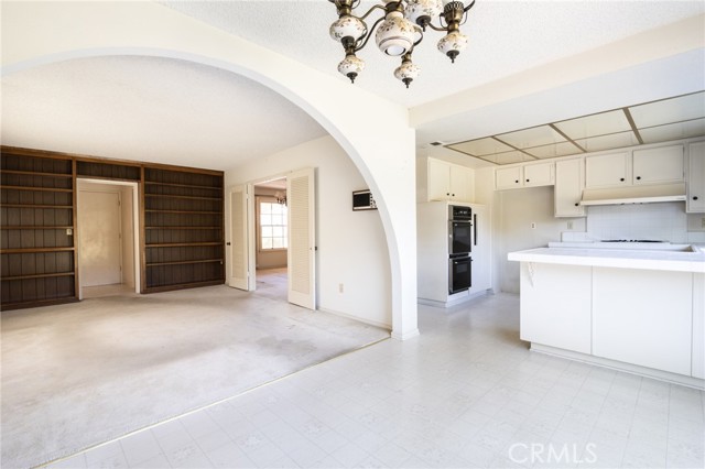 Detail Gallery Image 30 of 41 For 10091 Beverly Dr, Huntington Beach,  CA 92646 - 5 Beds | 2/1 Baths