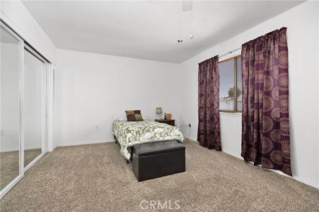 26095 Fairlane Drive, Menifee CA: https://media.crmls.org/medias/e2c69ab9-cdb3-416d-8949-b6bd1c4bd5c3.jpg