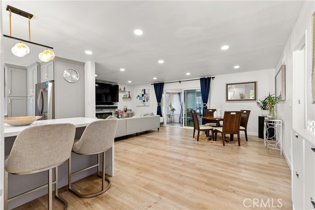 Detail Gallery Image 4 of 28 For 6002 Calvin Cir, Huntington Beach,  CA 92647 - 3 Beds | 2 Baths
