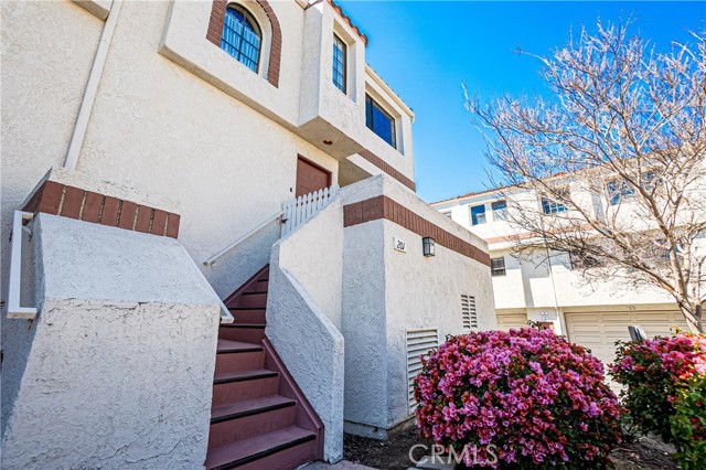 Detail Gallery Image 9 of 66 For 2971 Plaza Del Amo #201,  Torrance,  CA 90503 - 2 Beds | 2/1 Baths