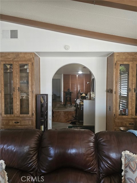 2662 Silver Oak Way, Hemet CA: https://media.crmls.org/medias/e2c74e36-5012-4b6b-84eb-9865206e2eed.jpg