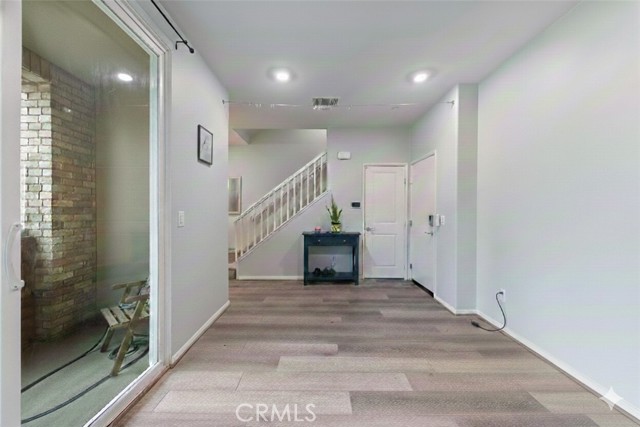 Detail Gallery Image 2 of 12 For 7447 Starfire Pl, Rancho Cucamonga,  CA 91739 - 2 Beds | 2/1 Baths