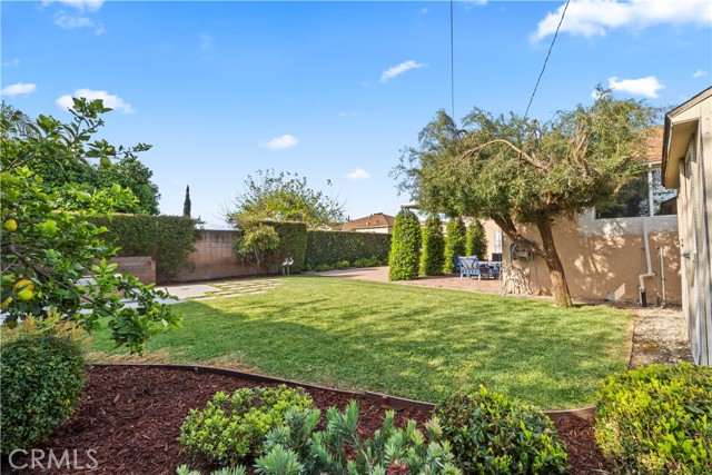 Detail Gallery Image 11 of 40 For 6550 Riverton, North Hollywood,  CA 91606 - 3 Beds | 1 Baths