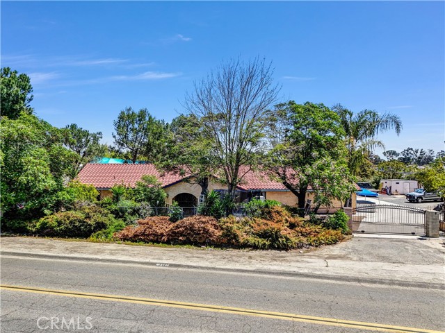 Detail Gallery Image 3 of 41 For 18510 Brown St, Perris,  CA 92570 - 3 Beds | 2 Baths