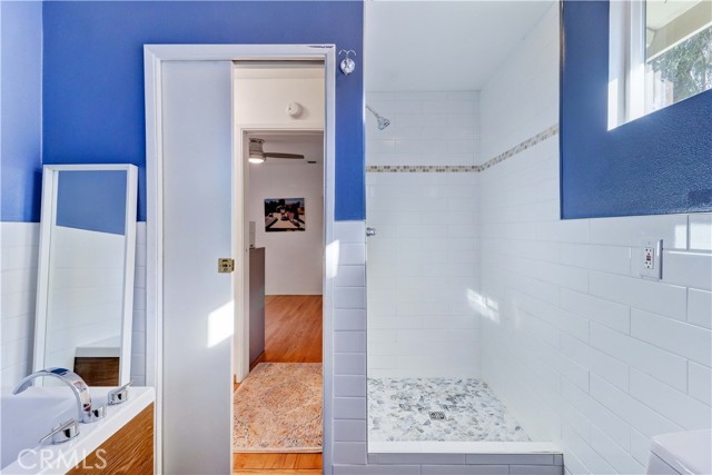 1403 Cuernavaca Place, Claremont CA: https://media.crmls.org/medias/e2c8bd74-25fb-4dca-91eb-ad25c044ed3b.jpg