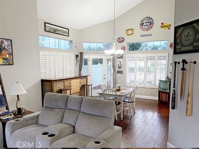 Detail Gallery Image 6 of 31 For 39147 via Pamplona, Murrieta,  CA 92563 - 4 Beds | 2/1 Baths