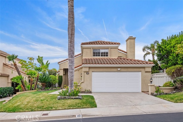 40 Camino Katia, San Clemente CA: https://media.crmls.org/medias/e2c9c268-fdbd-435d-979a-bf7d99a82f7a.jpg