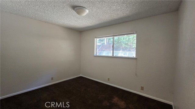 Detail Gallery Image 12 of 25 For 6096 Guilford Cir, Magalia,  CA 95954 - 3 Beds | 2 Baths