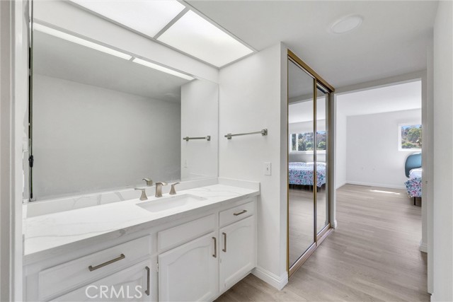 Detail Gallery Image 20 of 28 For 5510 Paseo Del Lago 2d,  Laguna Woods,  CA 92637 - 2 Beds | 2 Baths