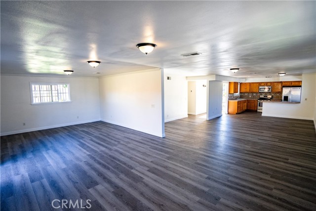 Detail Gallery Image 5 of 23 For 21301 E Greenhaven, Covina,  CA 91724 - 3 Beds | 2 Baths