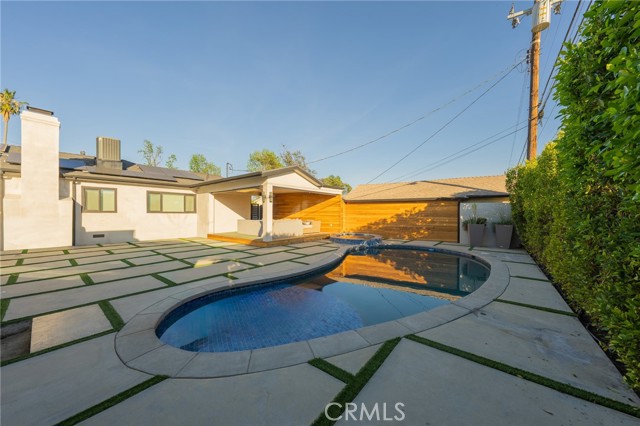 Detail Gallery Image 10 of 16 For 7719 Rhodes, North Hollywood,  CA 91605 - 3 Beds | 2 Baths