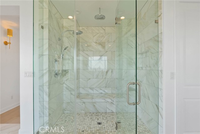 Image 31 of 66 For 20448 Liverpool Way