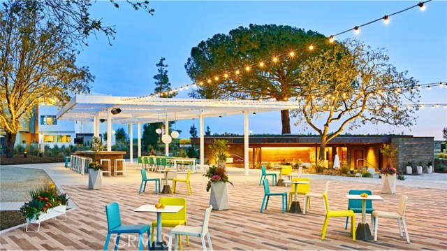 Detail Gallery Image 33 of 34 For 300 Junco, Irvine,  CA 92618 - 3 Beds | 3 Baths