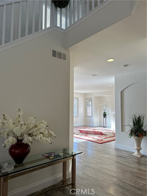 7297 Cobble Creek Drive, Eastvale CA: https://media.crmls.org/medias/e2cd2169-e614-48da-9e9e-f4bdf3404a08.jpg