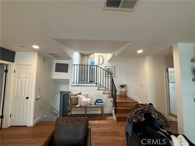 5426 Sharynne Lane, Torrance CA: https://media.crmls.org/medias/e2cecb87-a047-4412-bbbc-793e0aaf5155.jpg