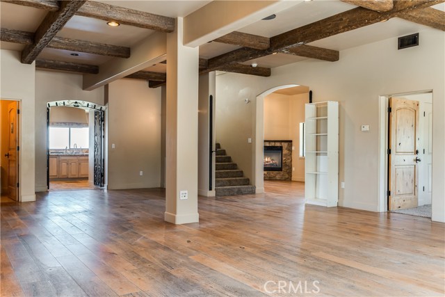 Detail Gallery Image 10 of 75 For 3230 Nacimiento Lake Dr, Paso Robles,  CA 93446 - 7 Beds | 3/1 Baths