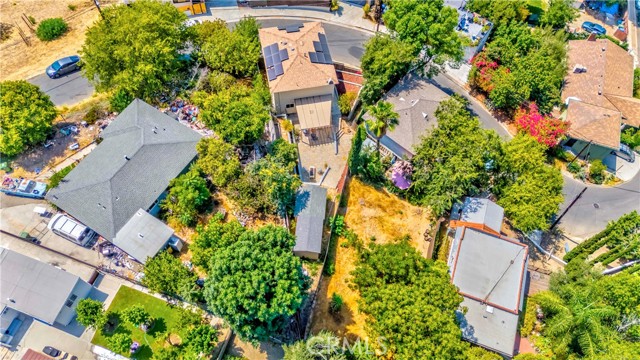 Detail Gallery Image 18 of 36 For 3745 Roberta St, Los Angeles,  CA 90031 - 3 Beds | 2/1 Baths