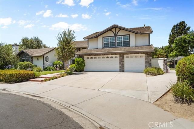 20709 Calle Pera, Yorba Linda CA: https://media.crmls.org/medias/e2d0c690-56cf-4956-b4b3-59a1a89fa533.jpg